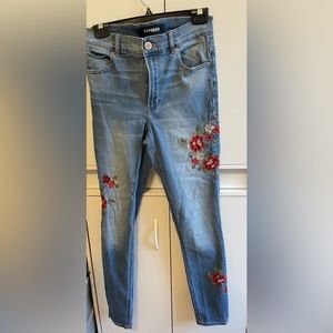 Express floral appliqué jeans size 4